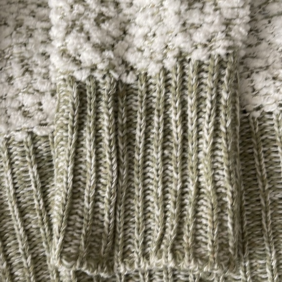 Nellie Mae Boutique Brand Hoodie Sweater Size Small - Picture 6 of 7